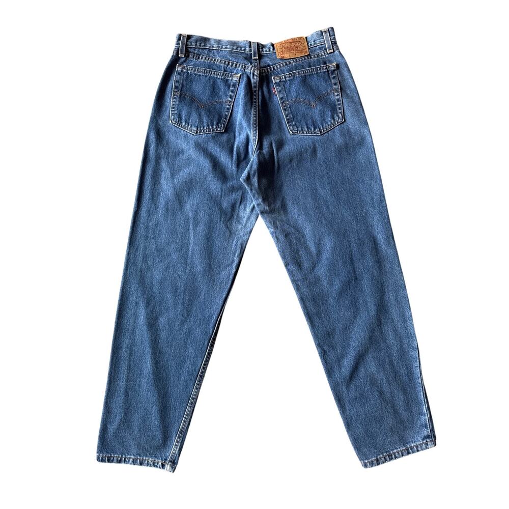 Vintage Levi’s 560 Loose Fit USA Made Medium Wash Women’s 12S Denim Blue Jeans